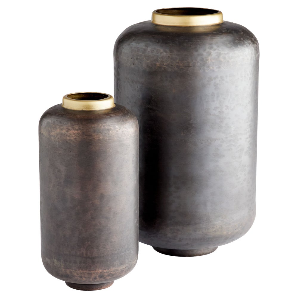 Akita Vase | Black - Small