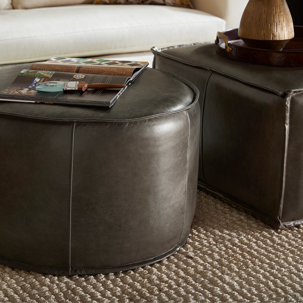 POUF, Round or square pouf with upholstery in fabric or leather