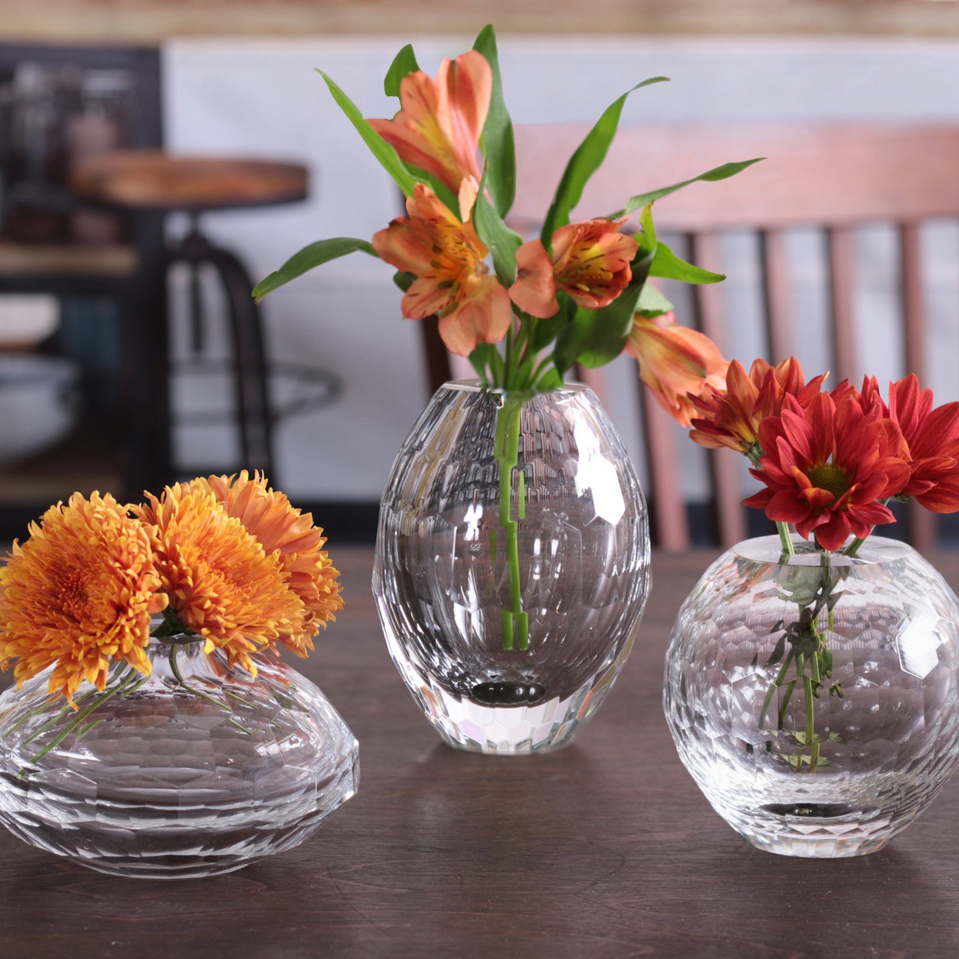 Glass Vases: Short Glass Vessels & Long Glass Vases