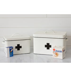 Nesting First Aid Tins With Swiss Cross