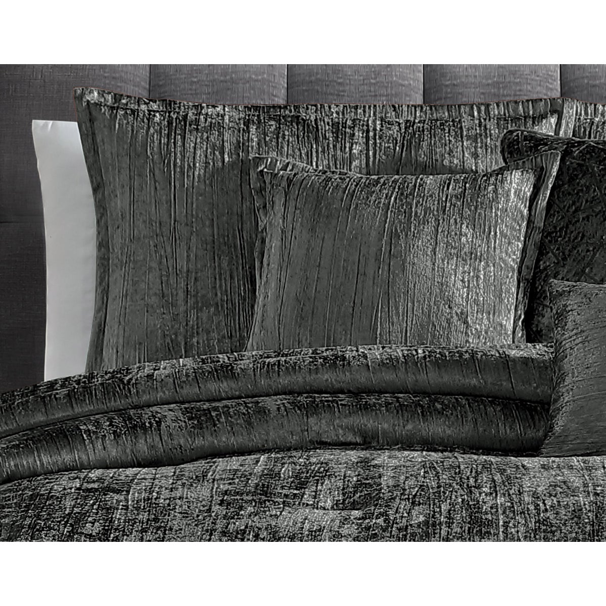 Taos 7 pc Comforter Queen Charcoal