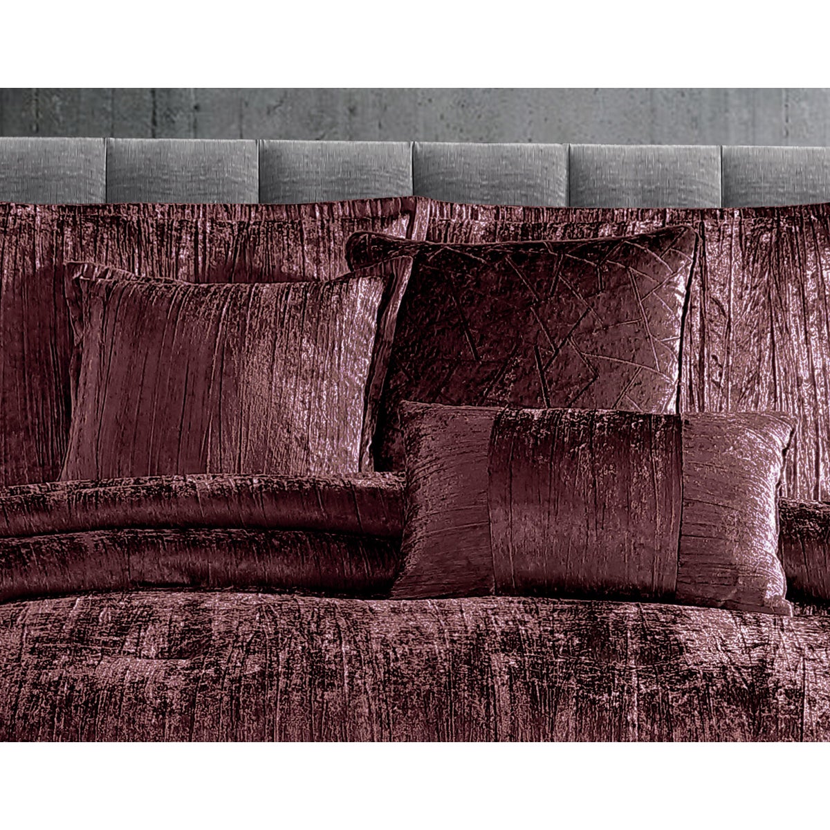 Taos 7 pc Comforter Queen Plum