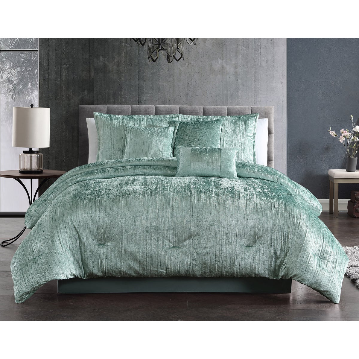 Taos 7 pc Comforter Queen Spa