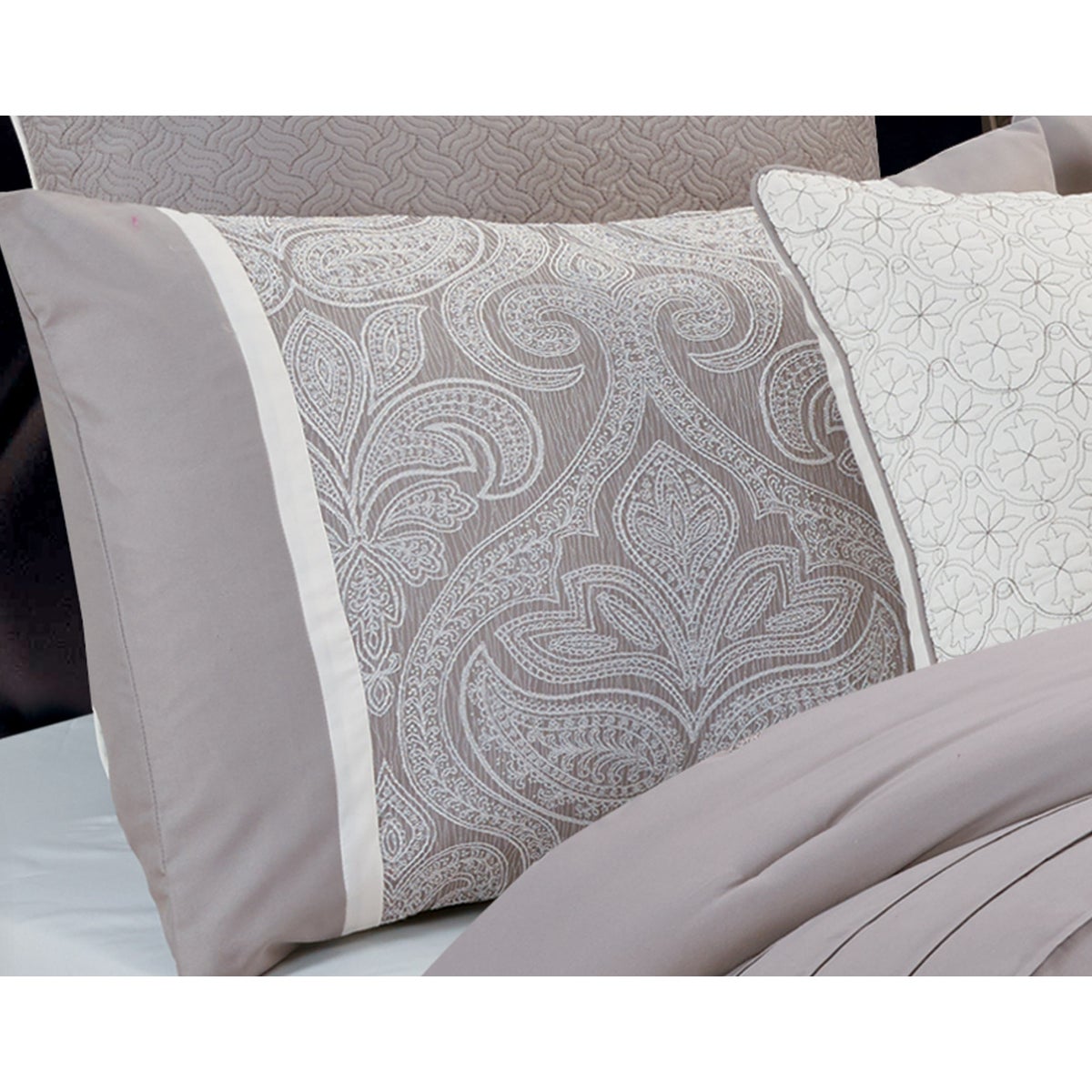 Worthington 9 pc Queen Comforter Set