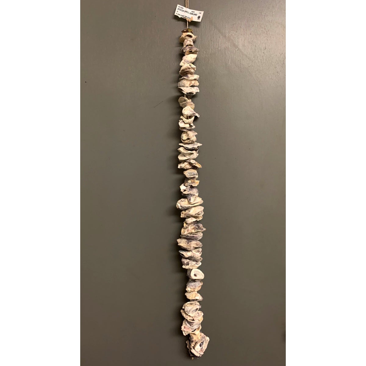 OYSTER SHELL GARLAND
