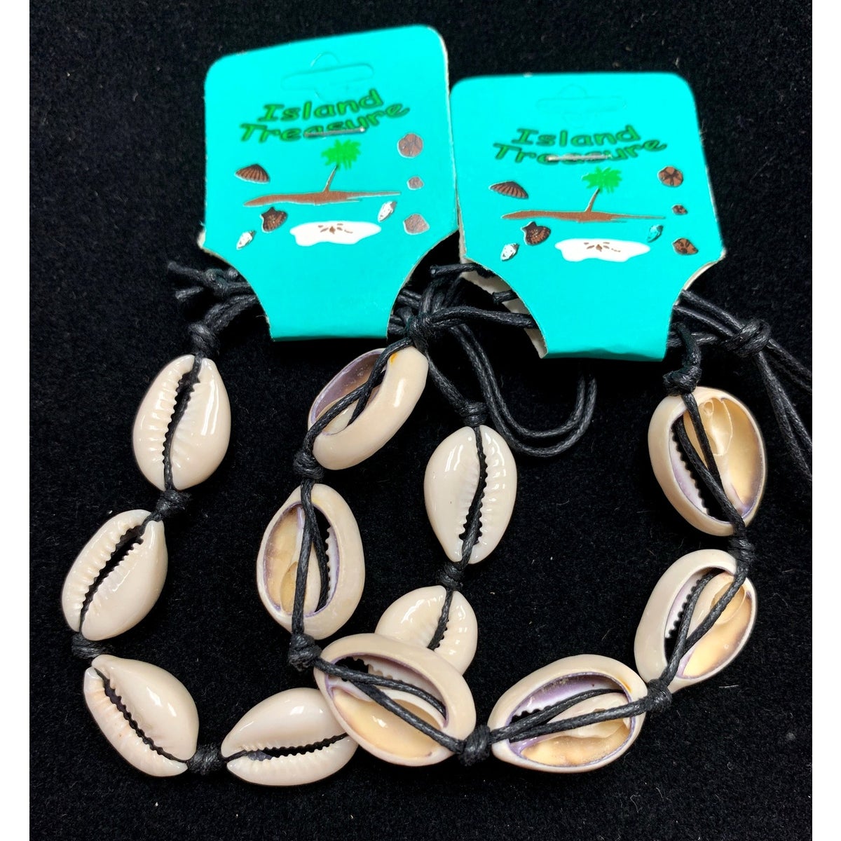 CUT COWRIE BRACELET