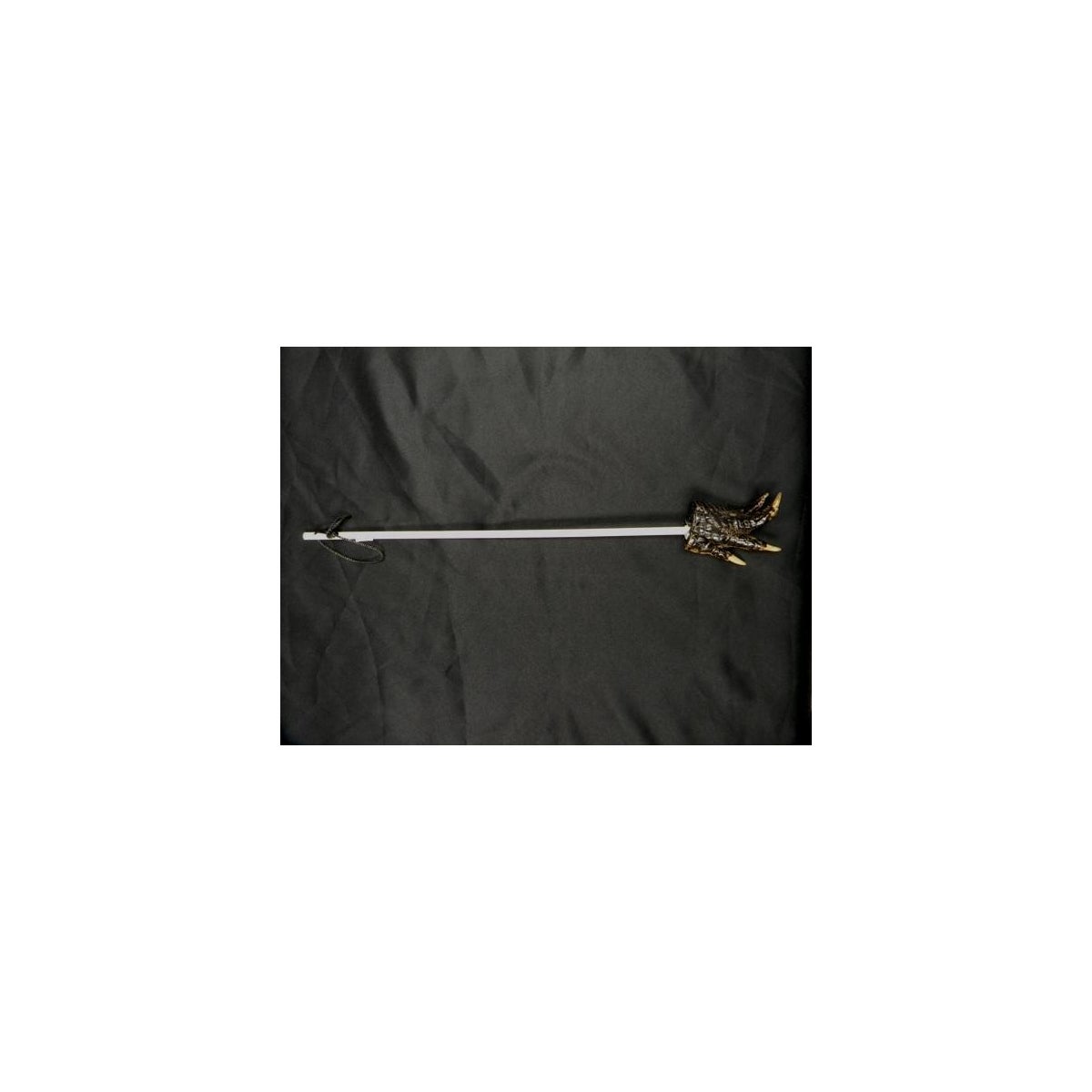 BACKSCRATCHERS 18"