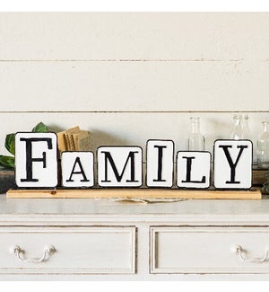 |MTL./WD. SIGN "FAMILY"|