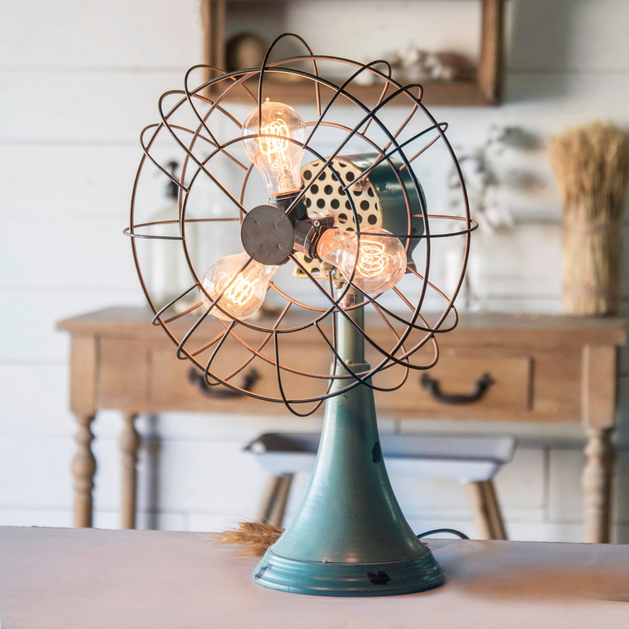 lamp that looks like a fan