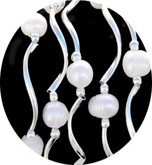 White Pearl Bracelet