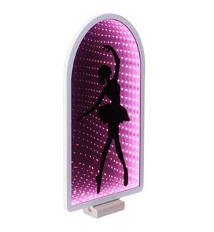 Ballet Dancer Ekkolight