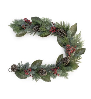 Mixed Pine and Berry Garland