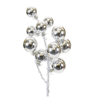 Multiple Ornament Pick