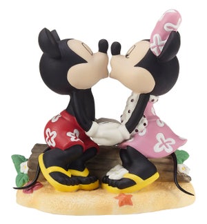 Disney Mickey Mouse And Minnie Mouse On Beach