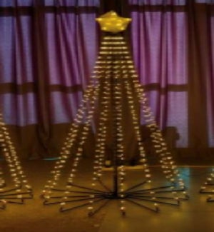 6 ft Metal Frame Xmas Tree