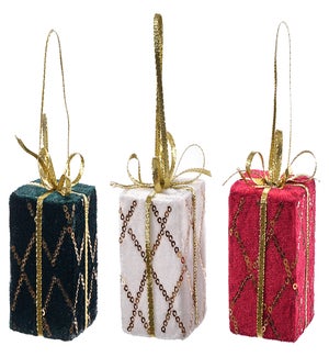 Fab Velvet Gift Box Orn 3 Asst