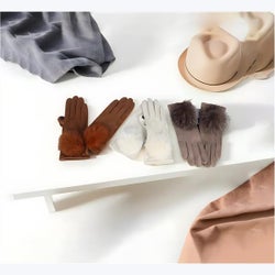 Microsuede Pom Gloves 3 Ast