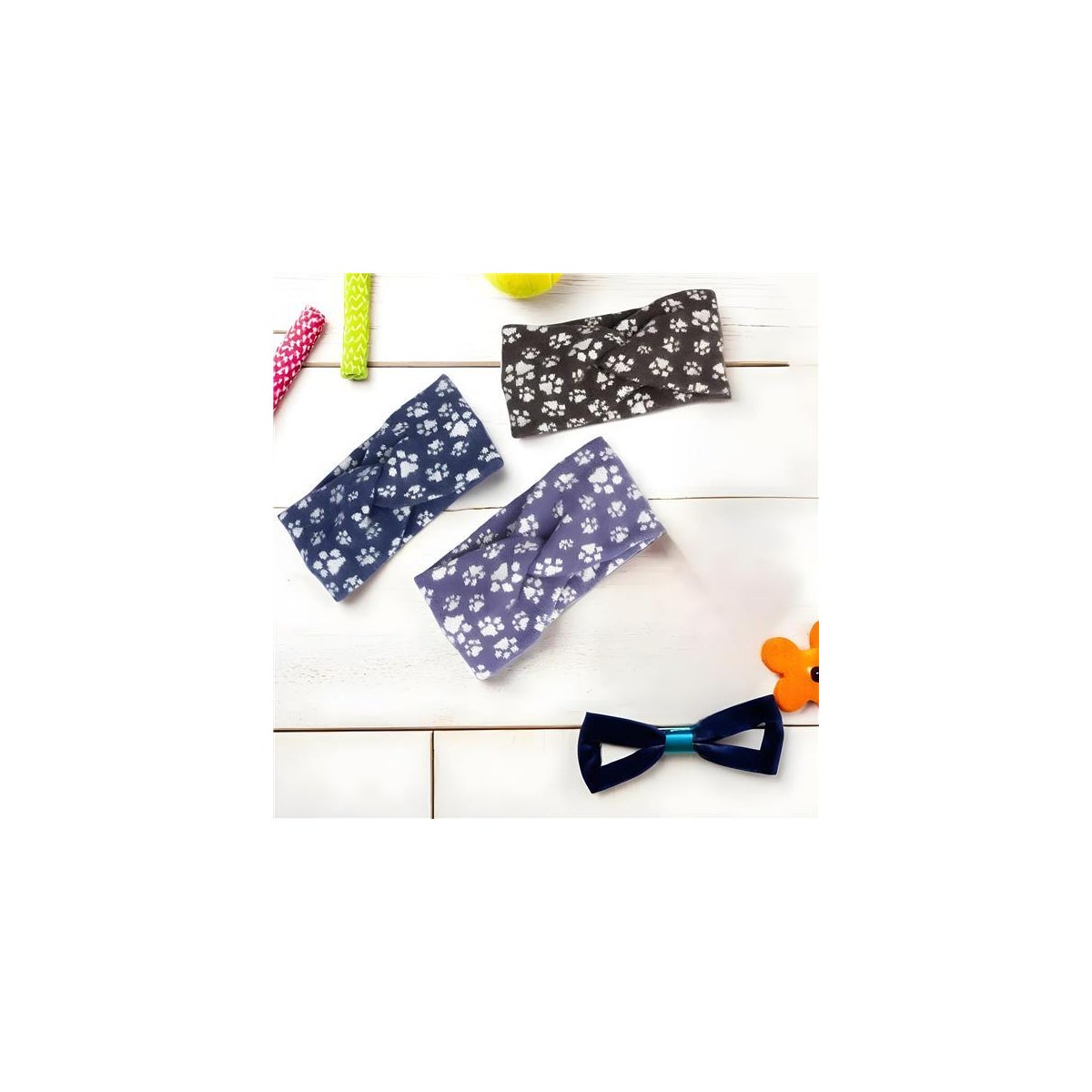 Paw Print Ear Warmer 3 Ast