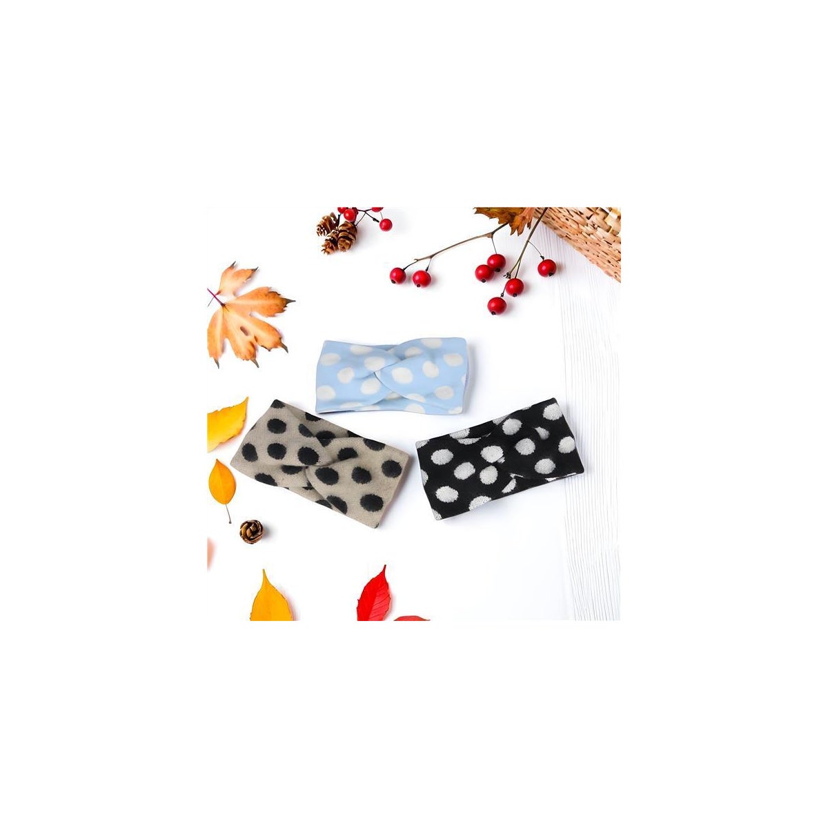 Paw Print Ear Warmer 3 Ast