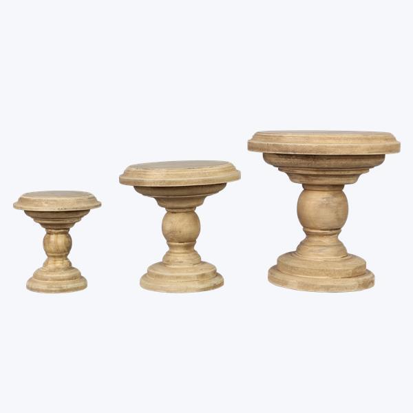 tabletop pedestal