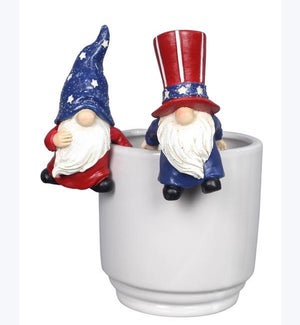 Resin Americana Gnome Pot Hangers, 2 Ast