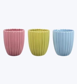 Ceramic Ridged Planters 3 Ast
