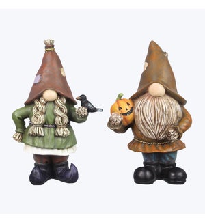 Resin Cozy Woodland Gnomes Tabletop Décor, 2Ast