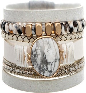 BRACELET/Wht Howlite Stone