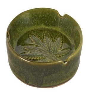 ASHTRAY/Pot Leaf