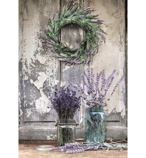 BL/Lavender wreath hanging