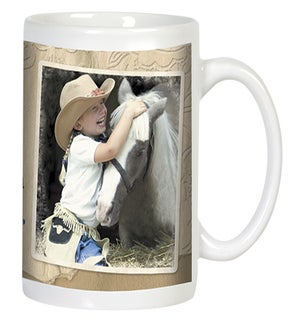 MUG/Young cowgirl hugging