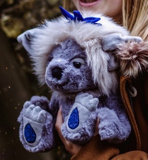 TROLL/Sapphire Sue