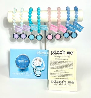 DISPLAY/Charm Bracelet